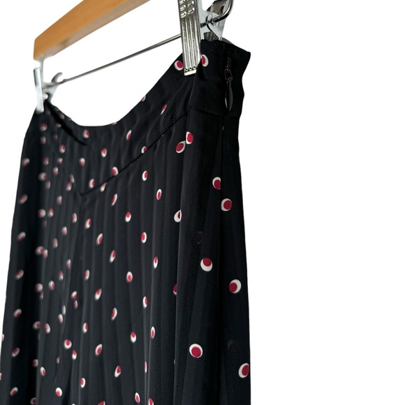 Alexis | Lanni Polka Dot Pleated Crepe-de-Chine
Wide Leg Pants XS - Picture 3 of 9